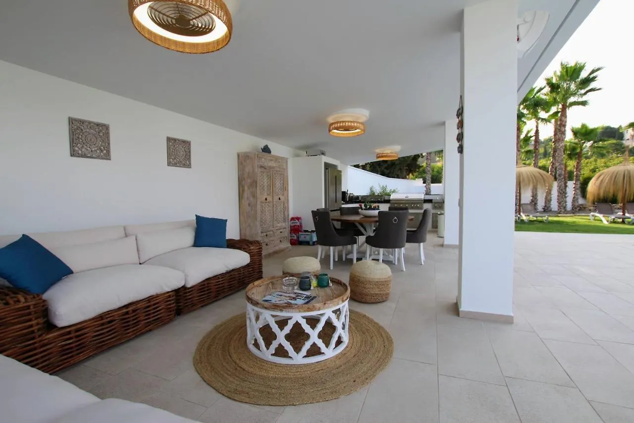 Tess Villa Le Clos Fleury Alhaurin de la Torre 0*,